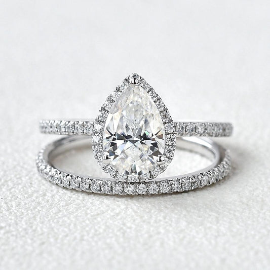 Halo Pear Cut Moissanite Bridal Set Engagement Ring For Her