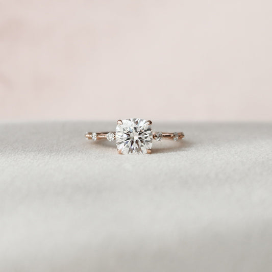 Stunning Cushion Cut Moissanite Engagement Ring For Bridal