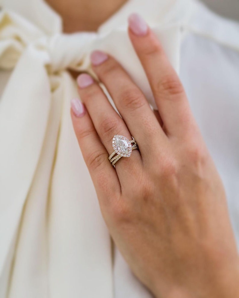 Stunning Halo Marquise Cut Moissanite Engagement Ring