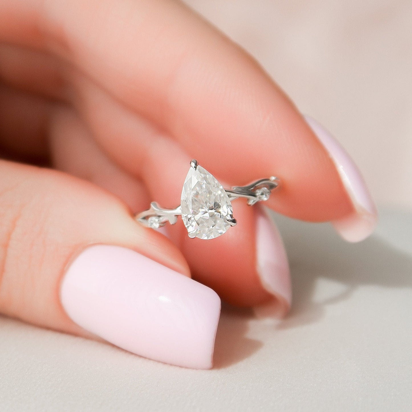 3 Prongs Pear Cut Moissanite Engagement Ring For Women's