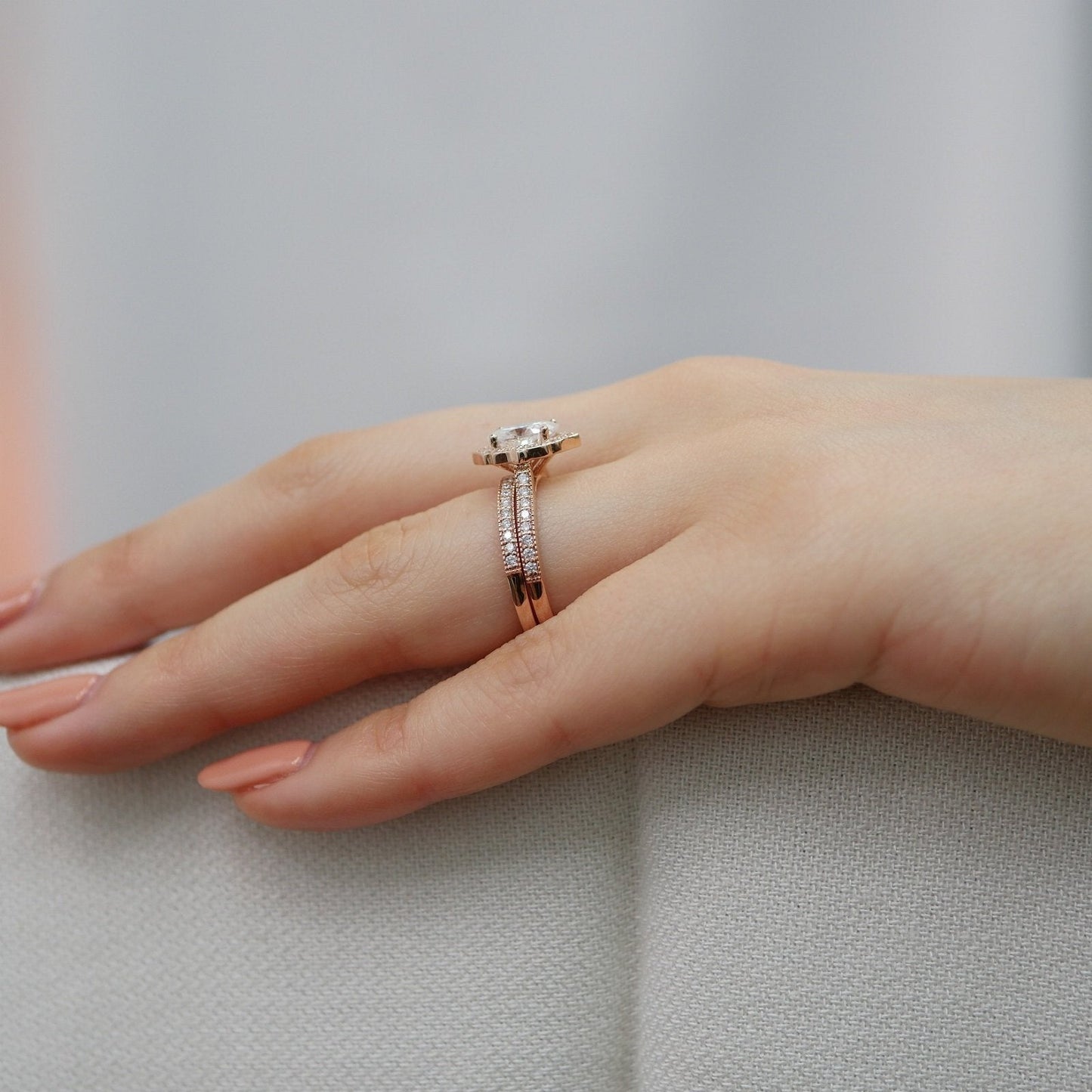 Halo Oval Cut Bridal Set Moissanite Engagement Ring For Her