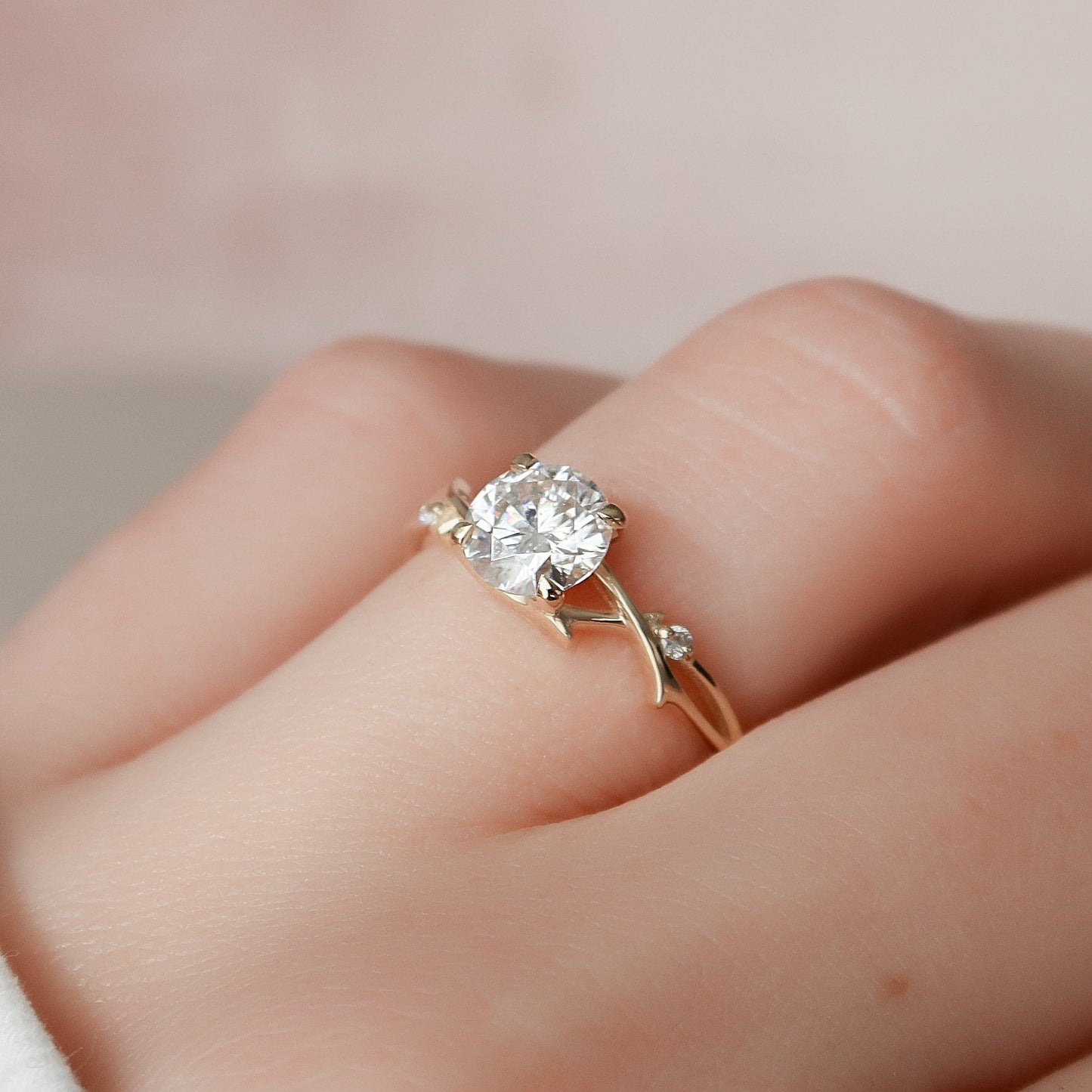 Starling Round Cut Moissanite Engagement Ring For Her