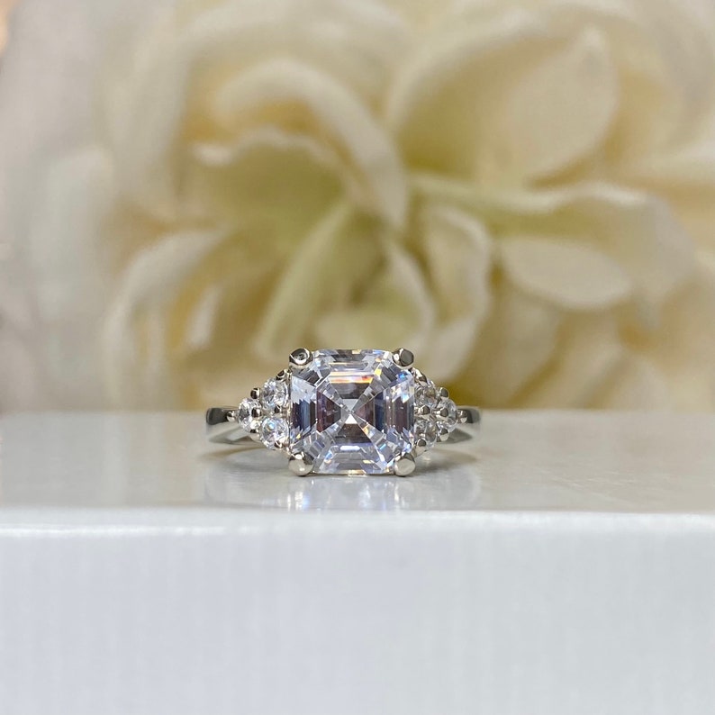 Cluster Asscher Cut Moissanite Proposal Wedding Ring For Her