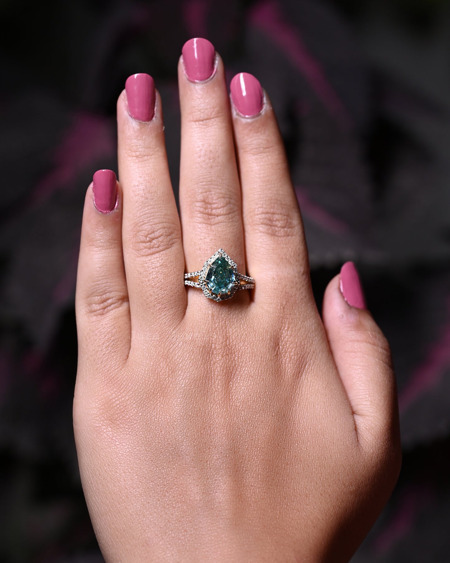 Elegance Halo Green Pear Step Cut Moissanite Split Wedding Ring