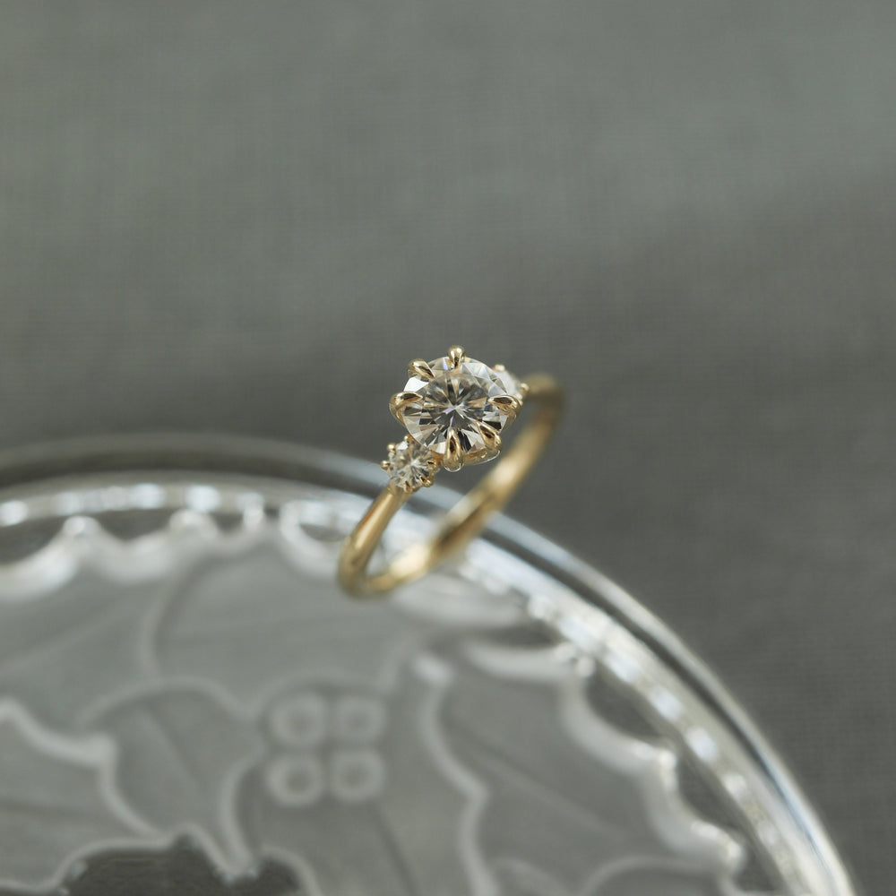 Three Stone Round Cut Moissanite Engagement Ring