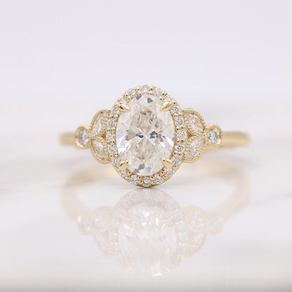 Stunning Oval Cut Halo Moissanite Diamond Engagement Ring