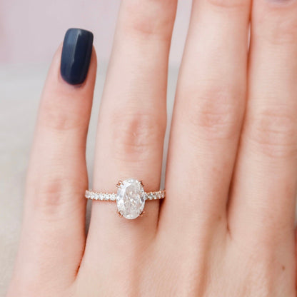 Unique Halo Oval Cut Moissanite With Double Claw Prongs Ring For Wedding