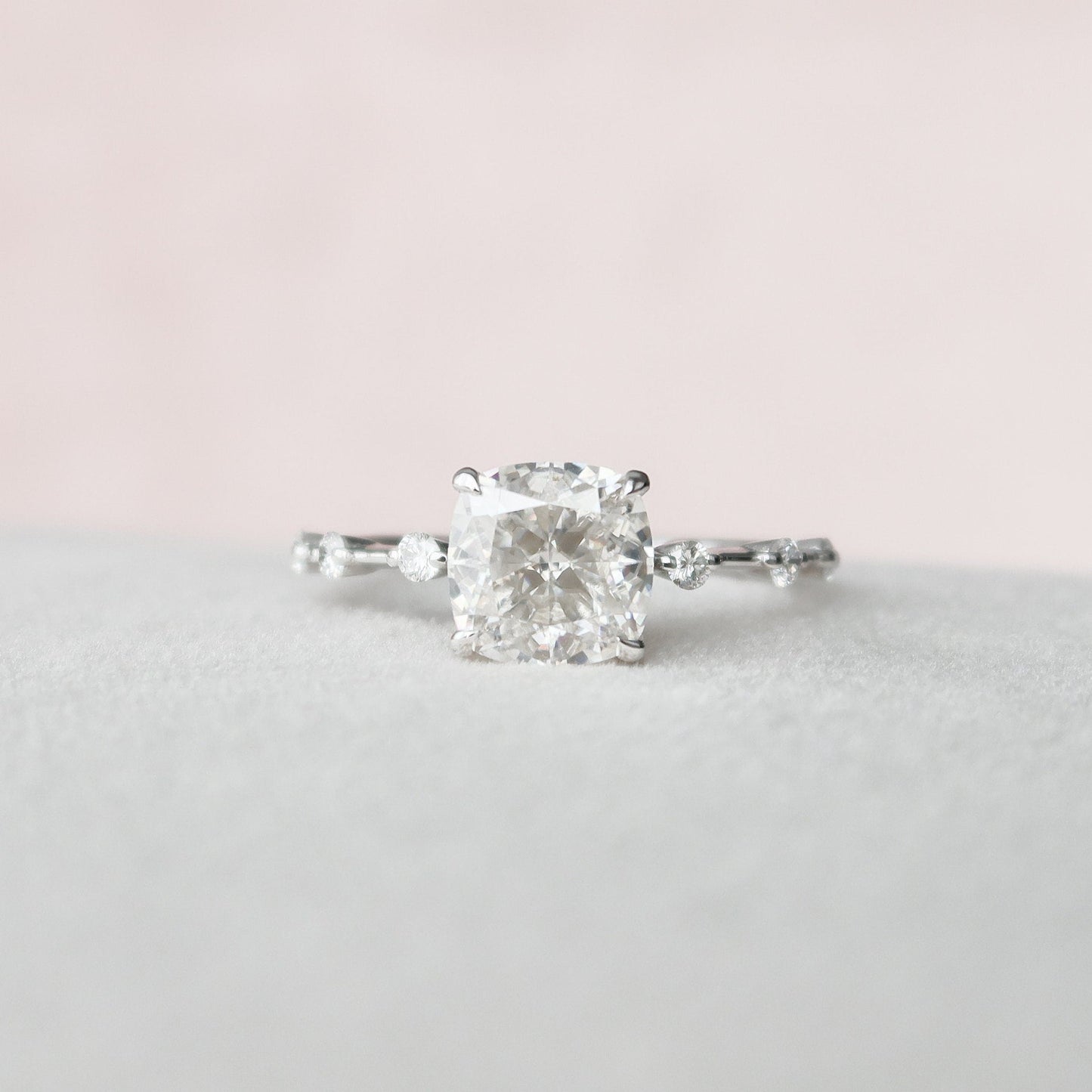 Stunning Cushion Cut Moissanite Engagement Ring For Bridal