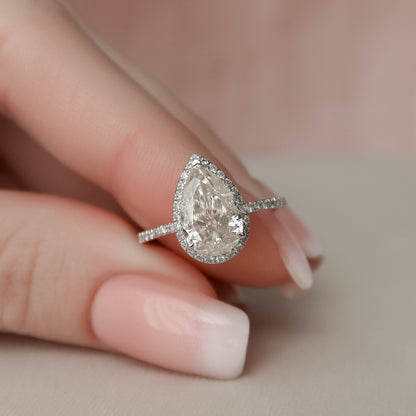 Stunning Halo Pear Cut Moissanite Engagement Ring