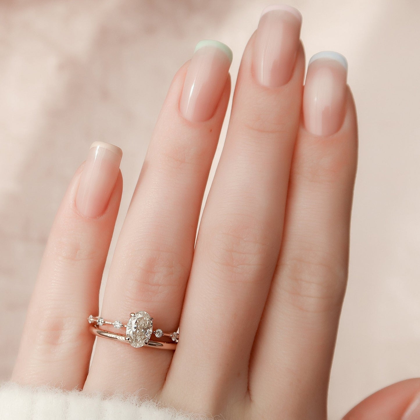 Stunning Oval Cut Moissanite Bridal Set Anniversary Ring For Her