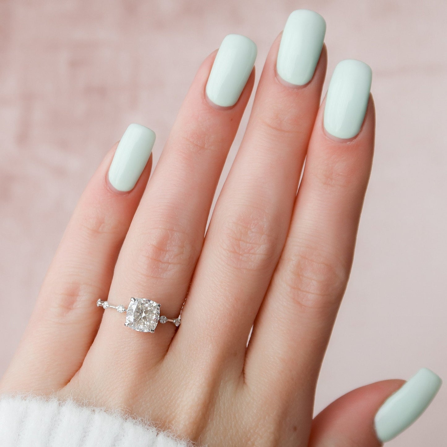 Stunning Cushion Cut Moissanite Engagement Ring For Bridal