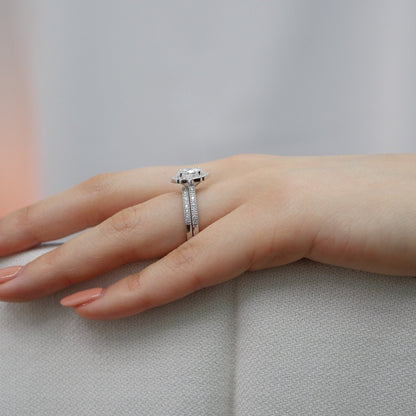 Halo Oval Cut Bridal Set Moissanite Engagement Ring For Her