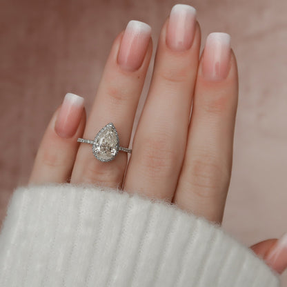 Stunning Halo Pear Cut Moissanite Engagement Ring
