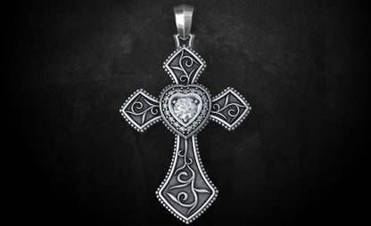 Cross With Hearts Shape Moissanite Engagment Pendants