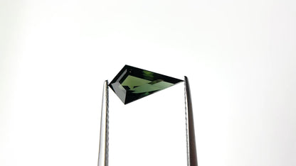 Alternative Kite Shape Green Loose Moissanite Diamond