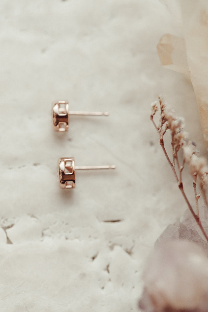 Bezel Round Cut Moissanite Anniversary Studs Earring For Her