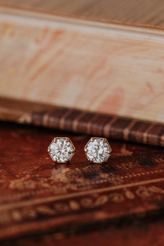 Hexagon Set Round Cut Moissanite Bridesmaid Stud Earring Gift For Her
