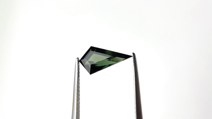 Alternative Kite Shape Green Loose Moissanite Diamond