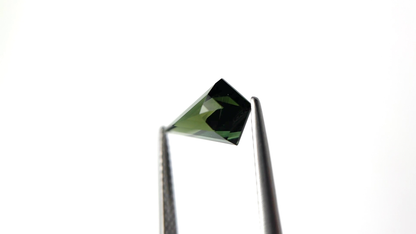 Alternative Kite Shape Green Loose Moissanite Diamond